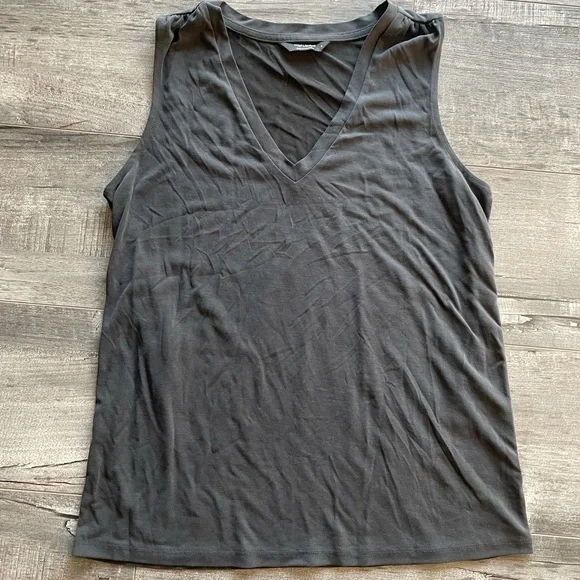 Lucky Brand Sleeveless Top - Picture 3 of 7